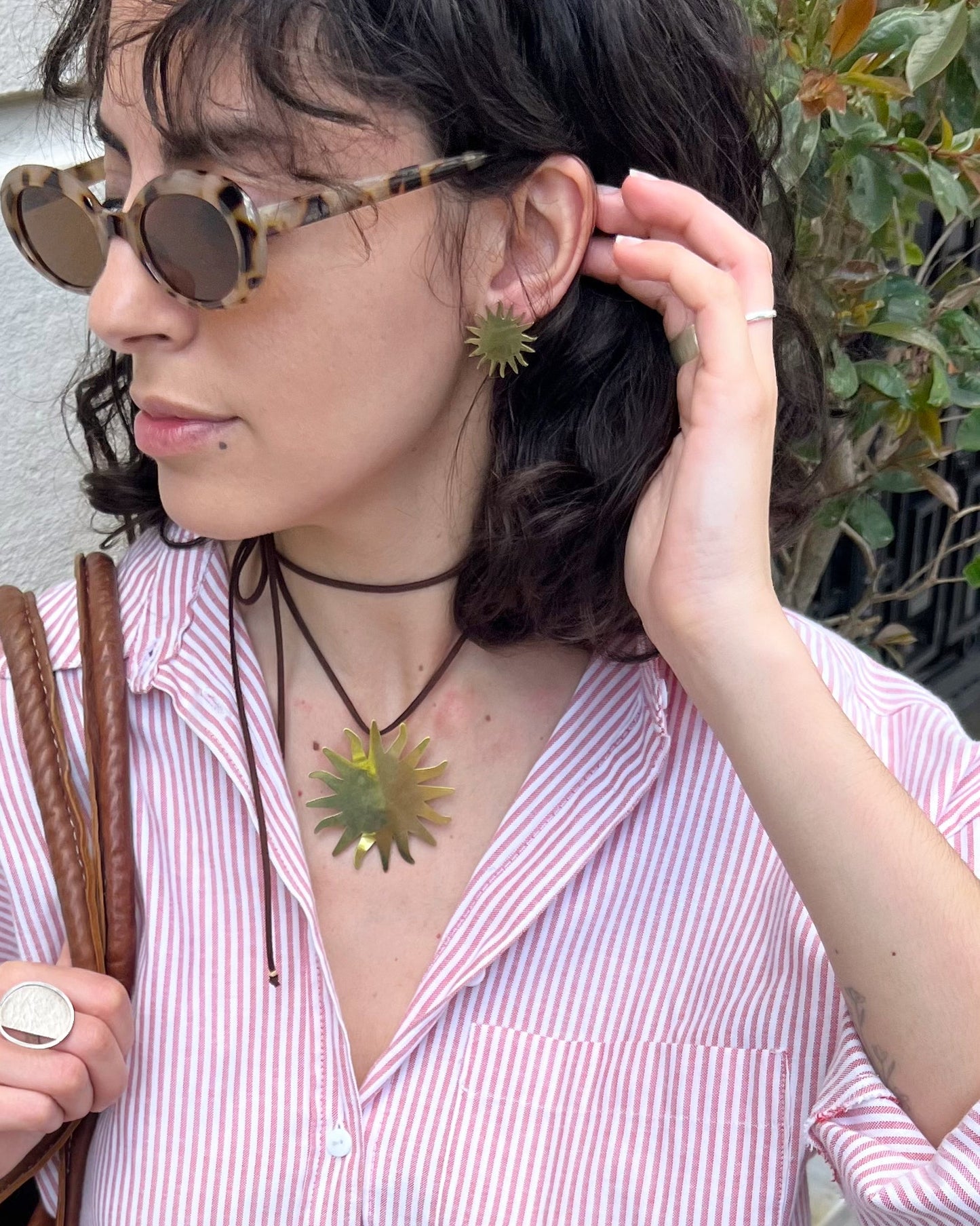 Ficus leaf caravans in brass