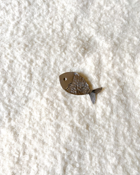 Prendedor- broche Mojarrita en alpaca